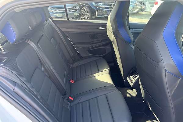 2024 Volkswagen Golf R 8