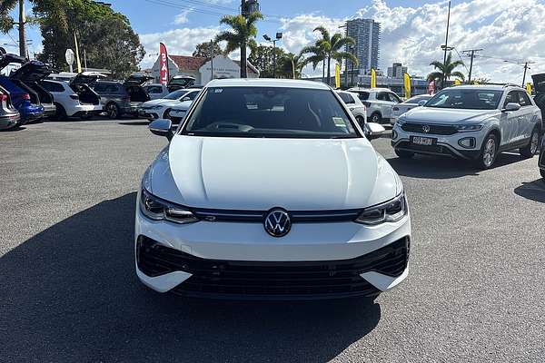 2024 Volkswagen Golf R 8