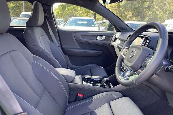 2023 Volvo C40 Recharge