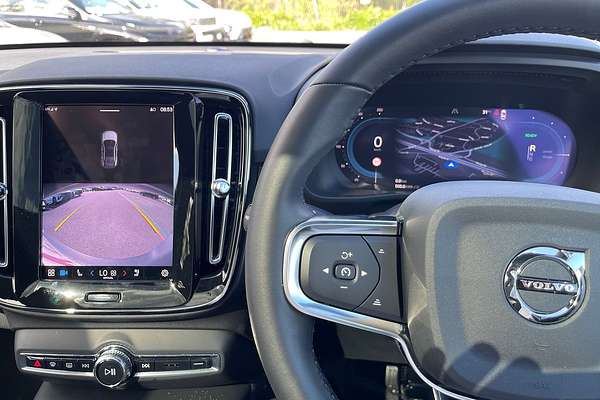 2023 Volvo C40 Recharge