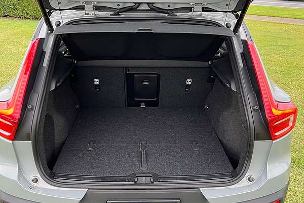 2023 Volvo XC40 Recharge Twin Pure Electric