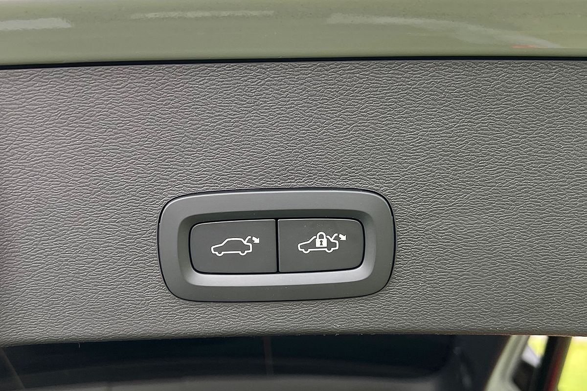 2023 Volvo XC40 Recharge Twin Pure Electric