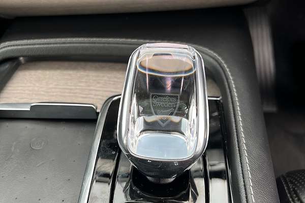 2023 Volvo XC90 Ultimate B6 Bright