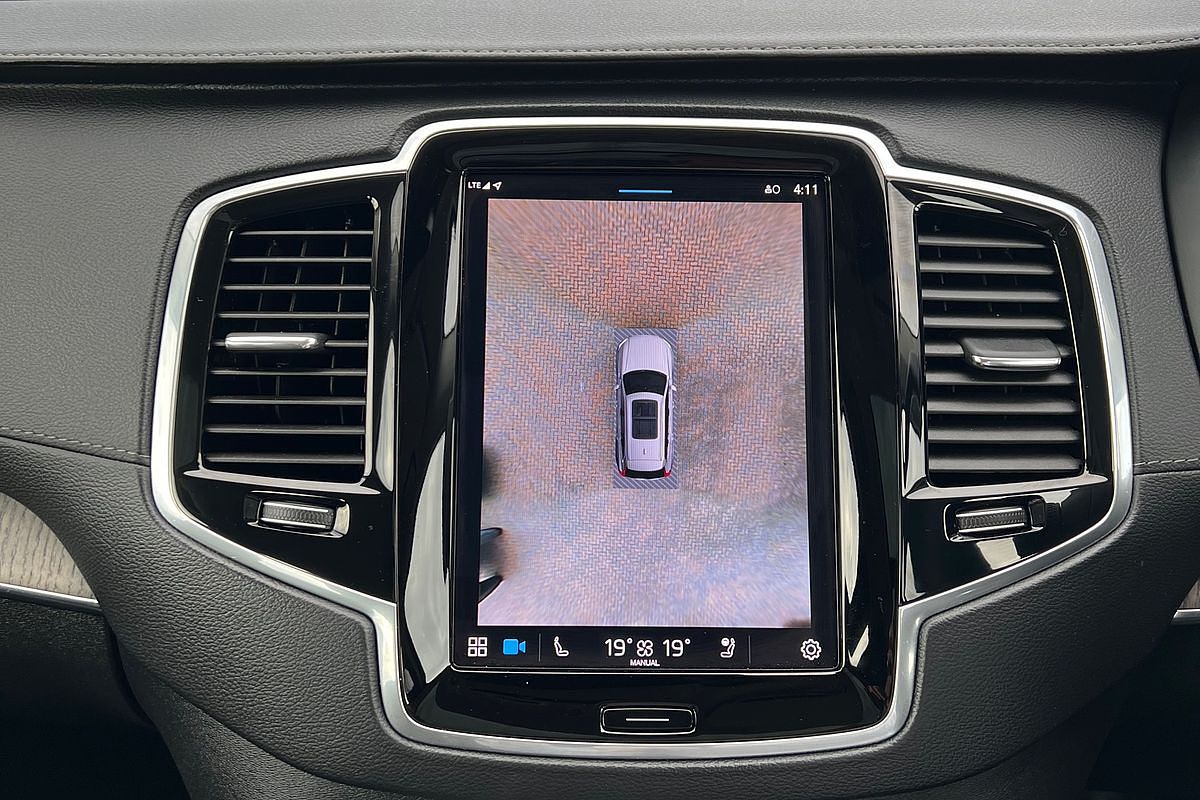 2023 Volvo XC90 Ultimate B6 Bright
