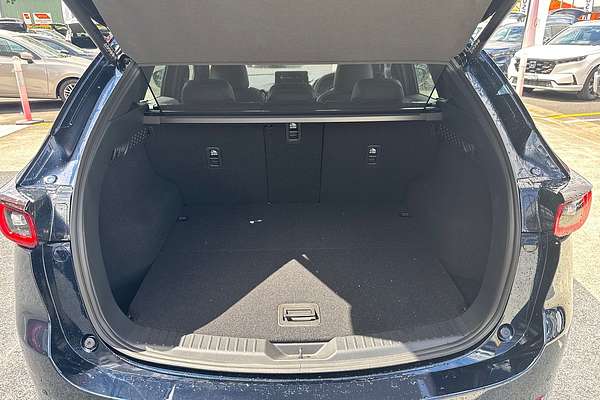 2024 Mazda CX-5 G25 Akera KF Series