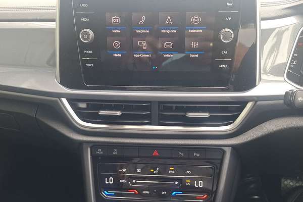 2024 Volkswagen T-Roc 110TSI Style D11