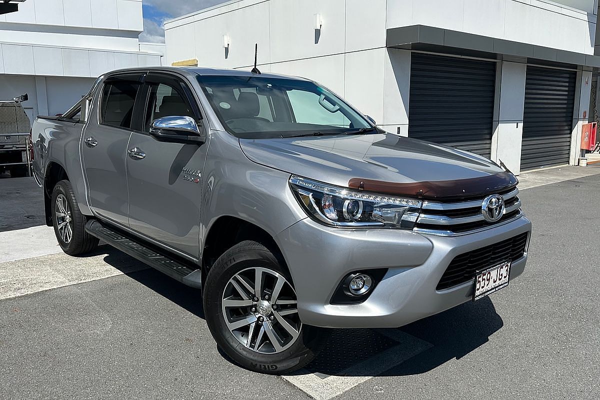 2017 Toyota Hilux SR5 GUN126R 4X4