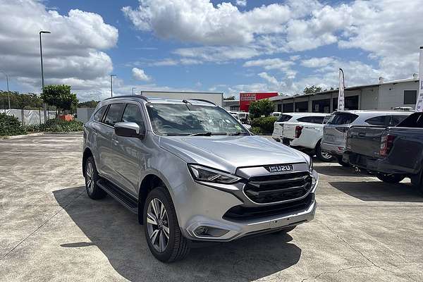2024 Isuzu MU-X LS-T