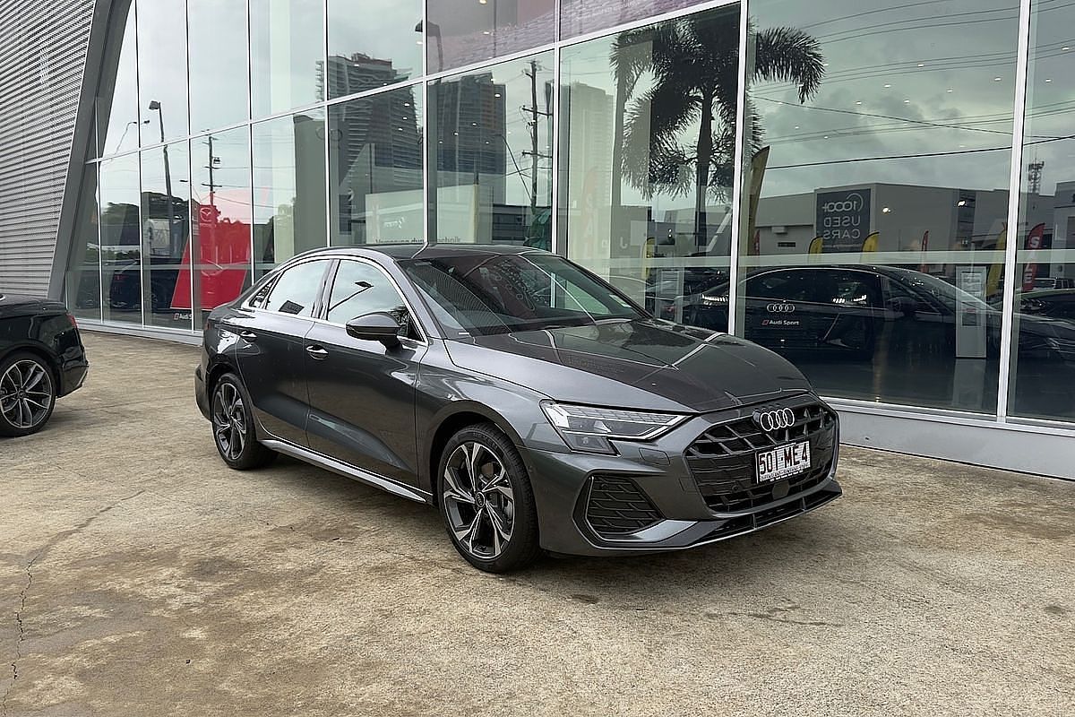 2024 Audi A3 35 TFSI S line GY