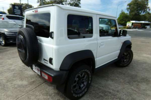 2022 Suzuki Jimny GLX GJ