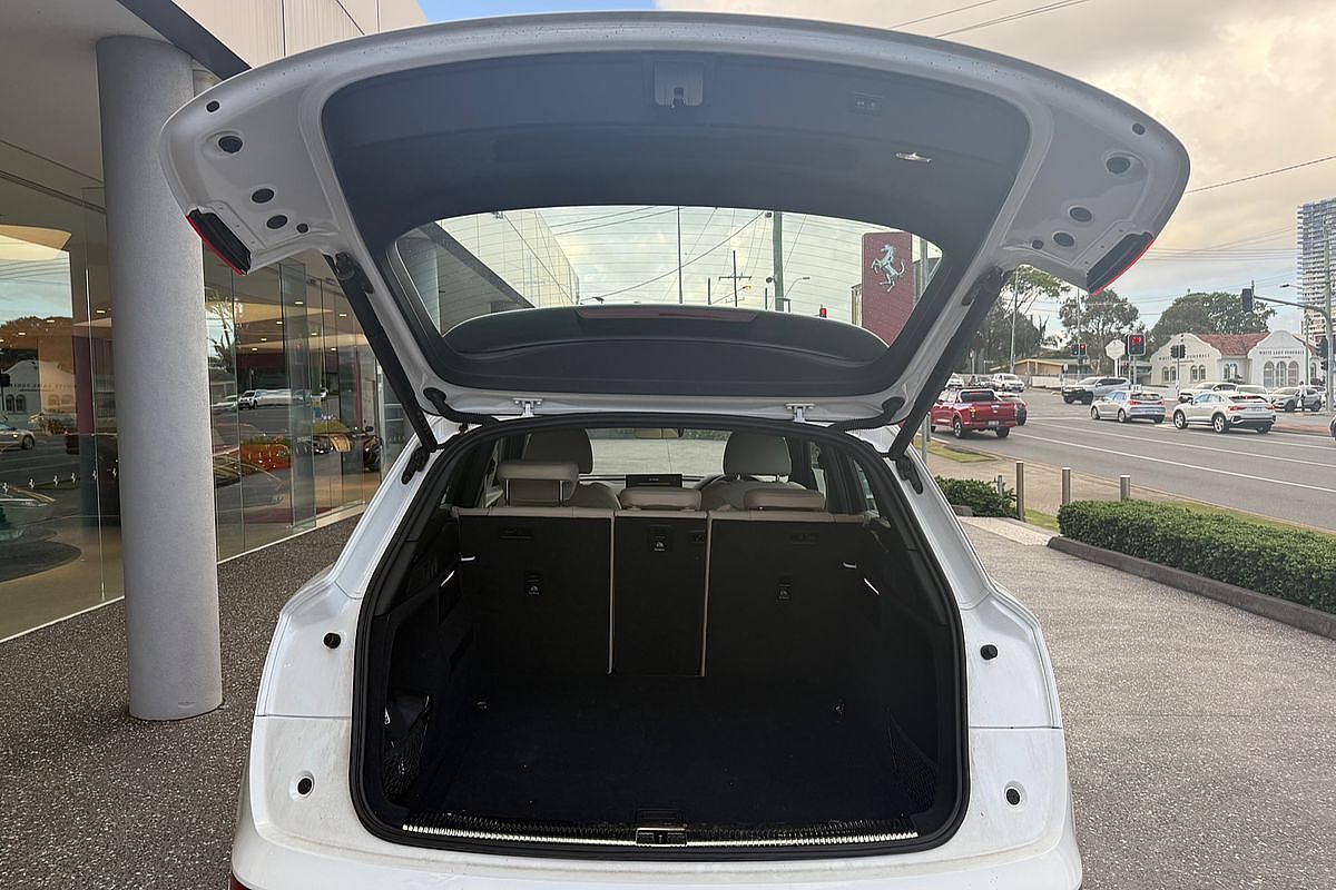 2023 Audi Q5 45 TFSI Sport FY