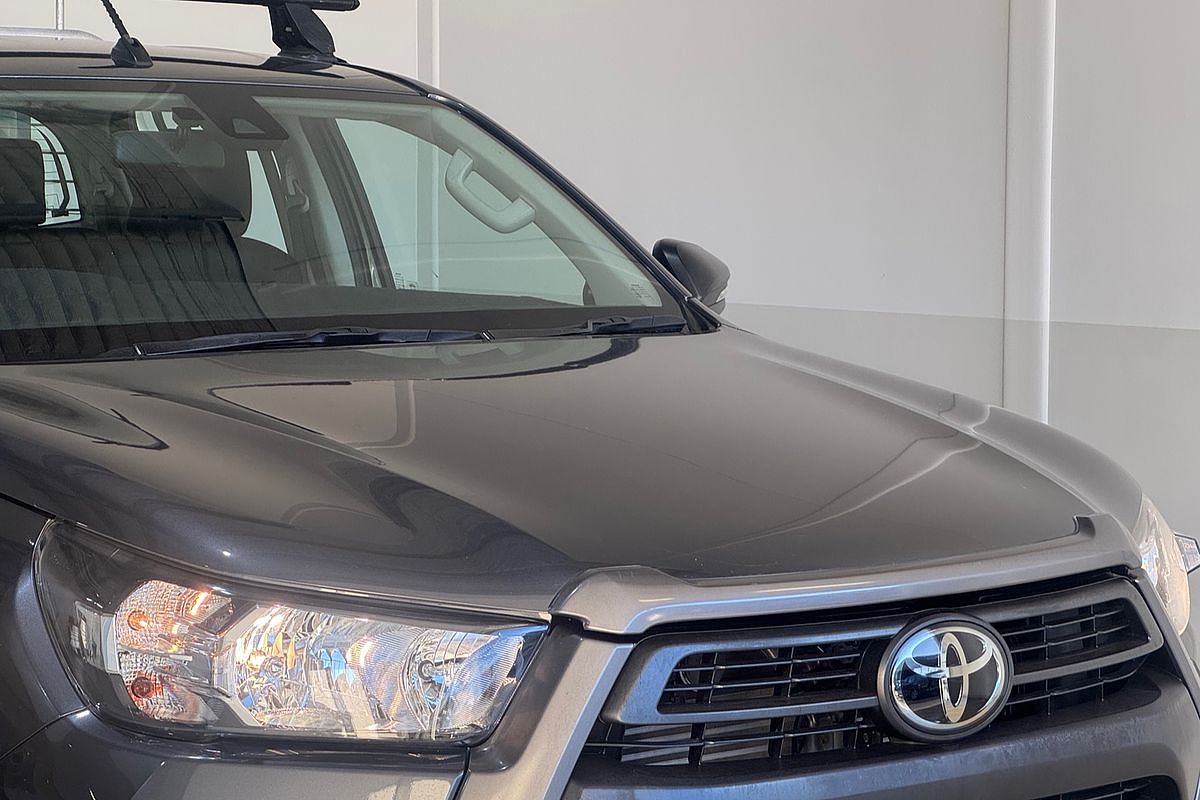 2020 Toyota Hilux SR GUN126R 4X4