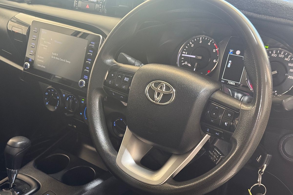 2020 Toyota Hilux SR GUN126R 4X4