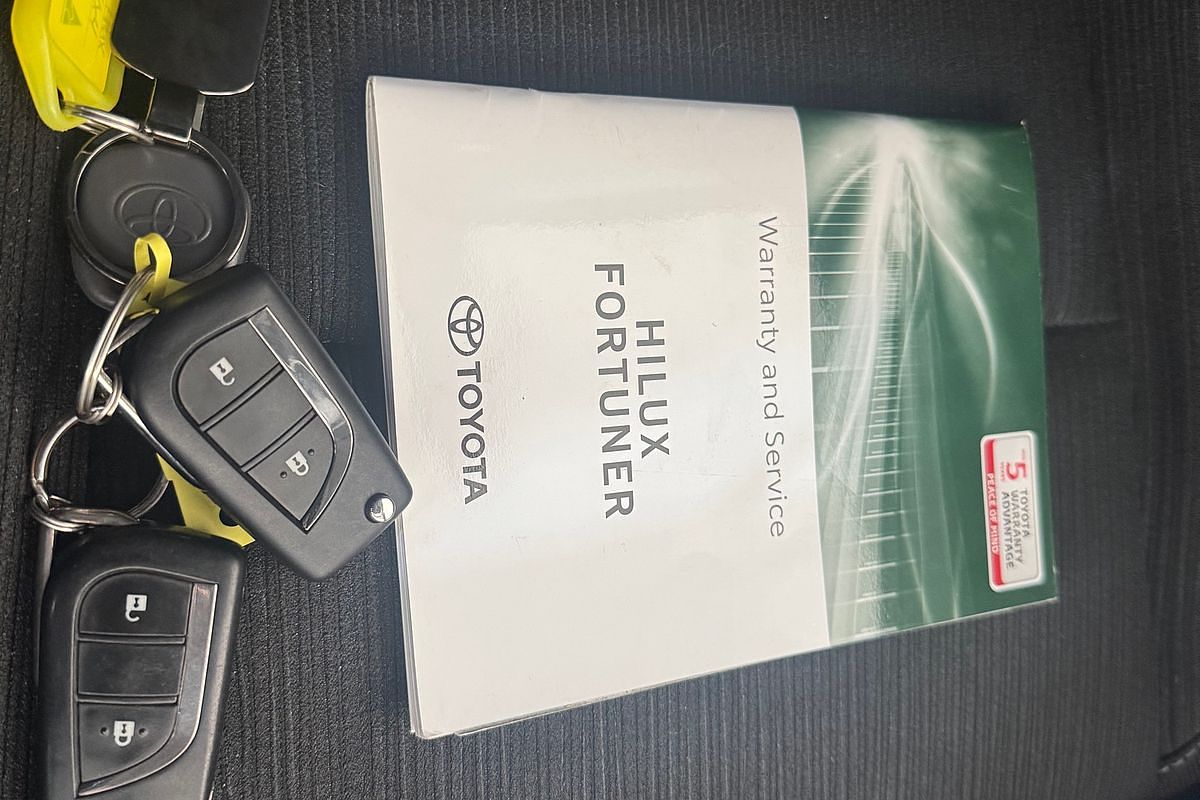 2020 Toyota Hilux SR GUN126R 4X4