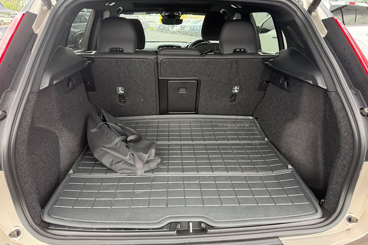 2023 Volvo XC40 Recharge Twin Pure Electric