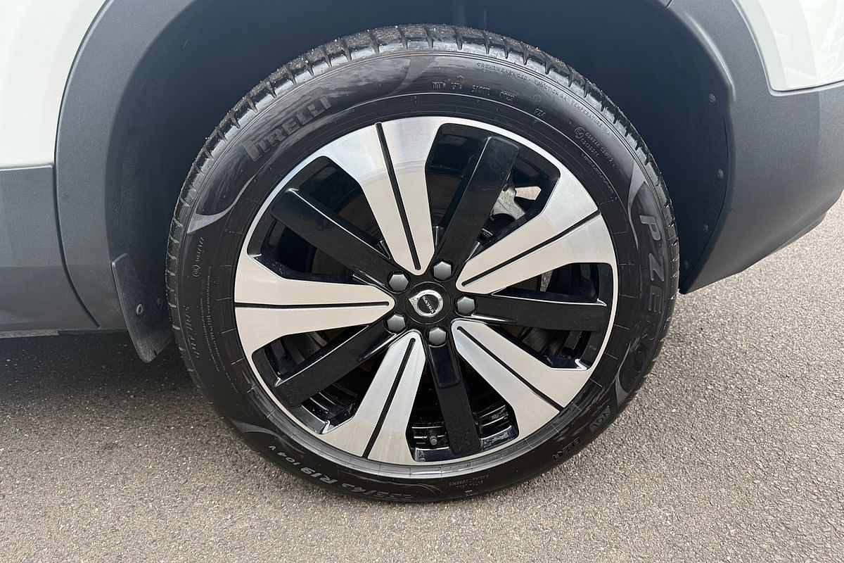 2023 Volvo C40 Recharge