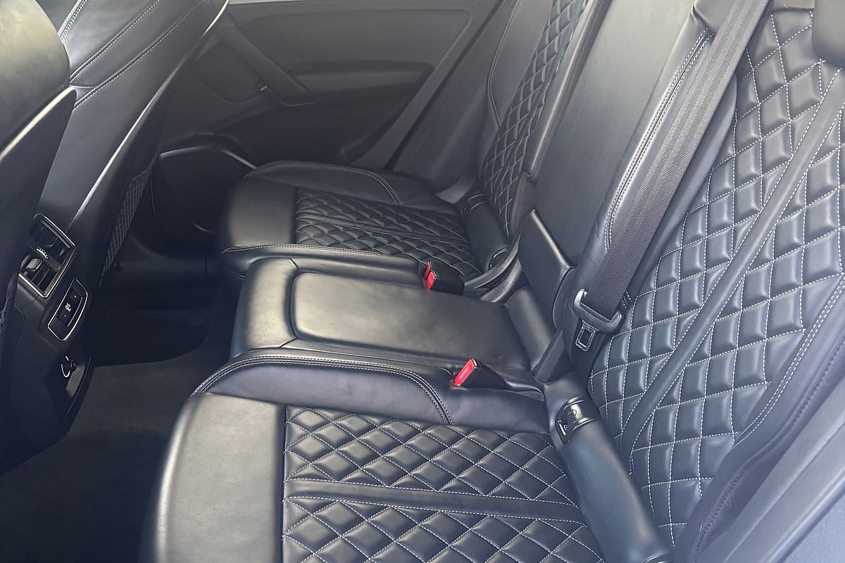 2018 Audi SQ5  FY