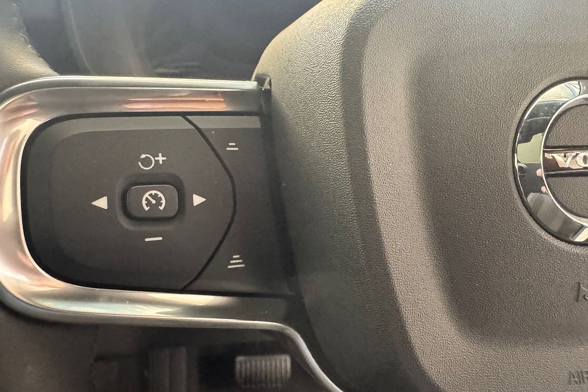 2023 Volvo C40 Recharge