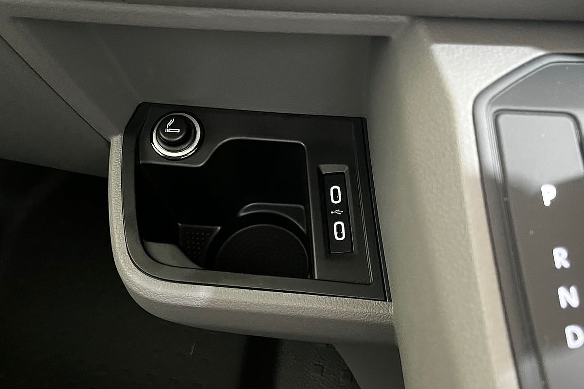 2024 Volkswagen Transporter TDI450 T6.1 LWB