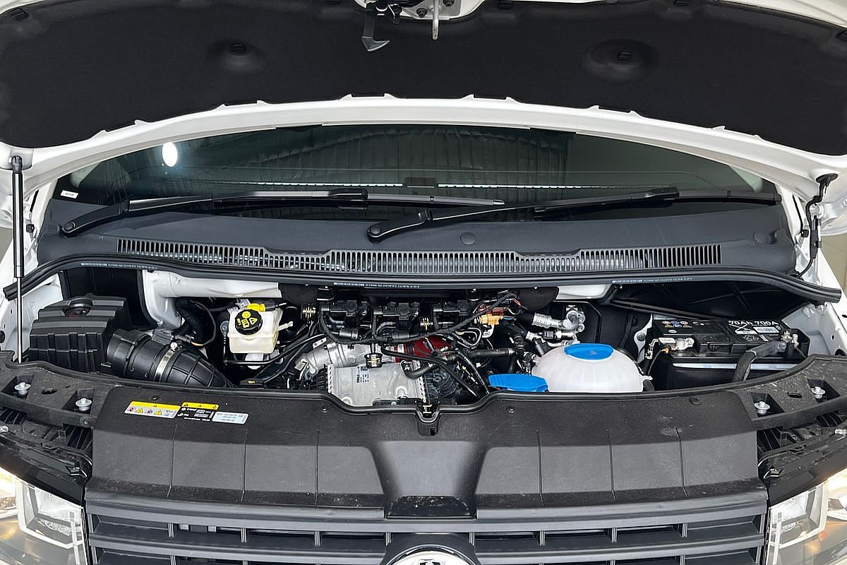 2024 Volkswagen Transporter TDI450 T6.1 LWB