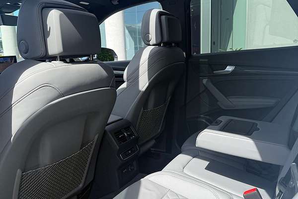 2024 Audi SQ5 TFSI FY