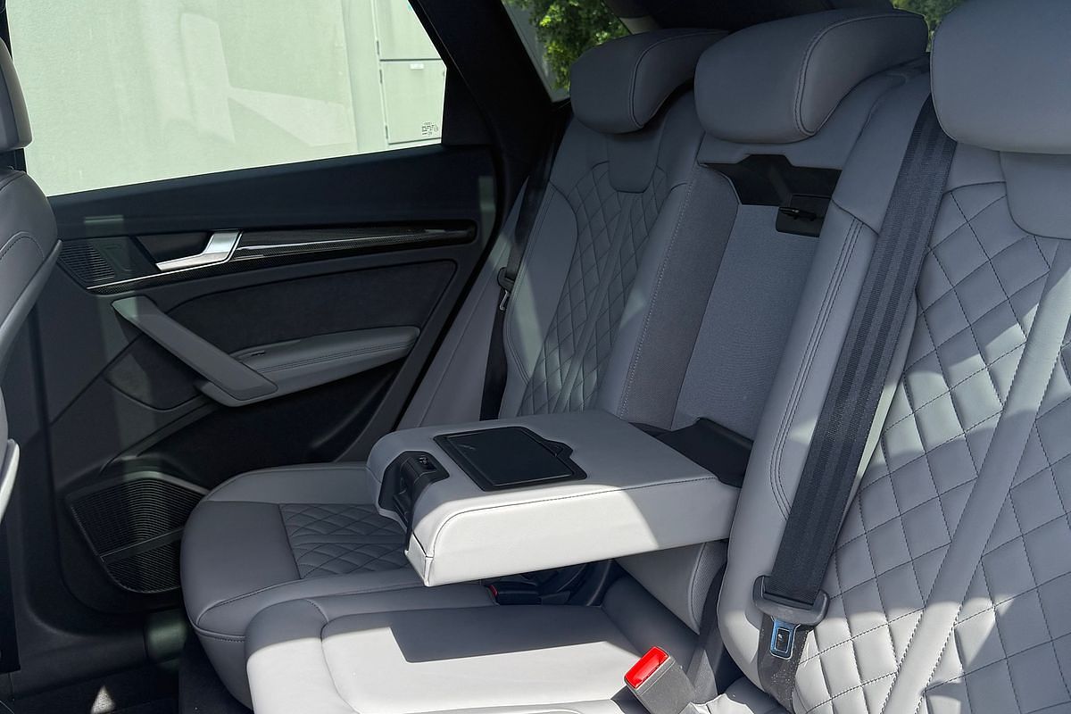 2024 Audi SQ5 TFSI FY