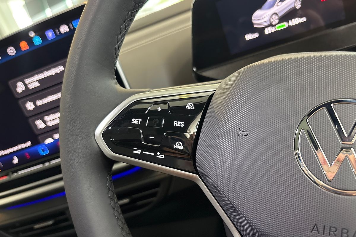 2024 Volkswagen ID.4 Pro E2