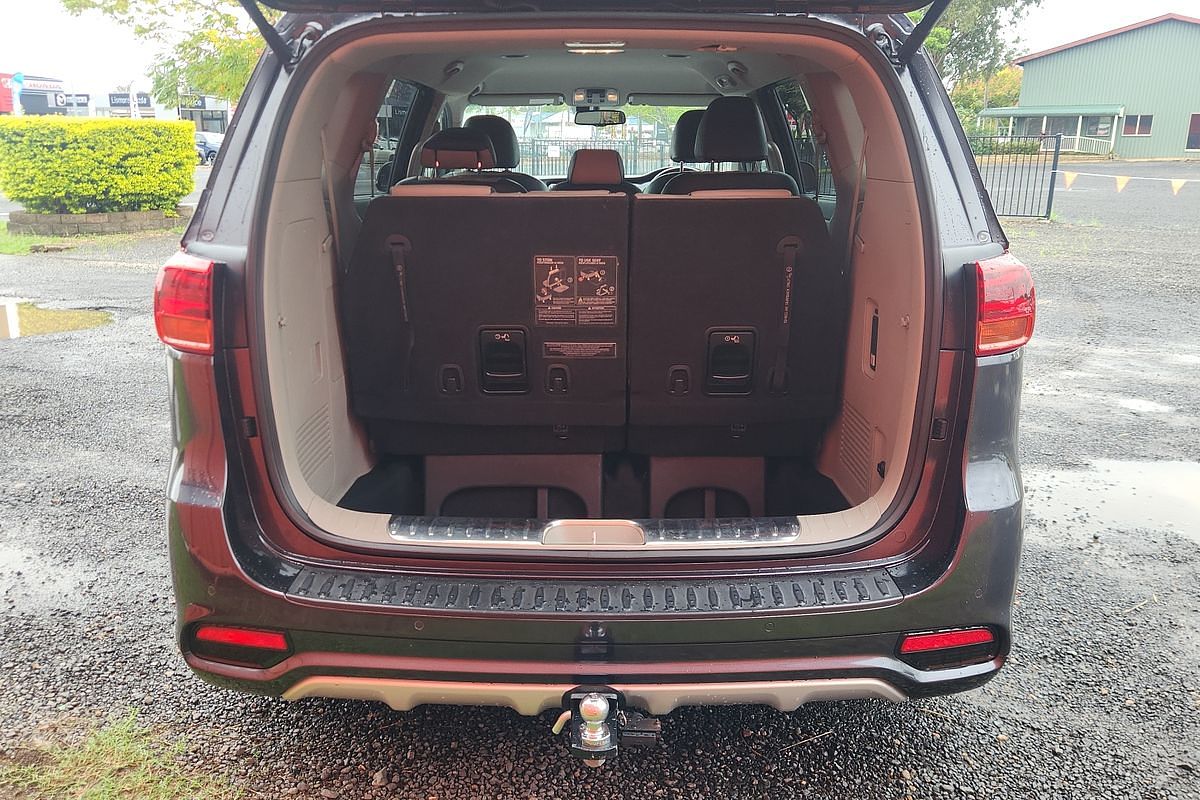 2018 Kia Carnival Platinum YP
