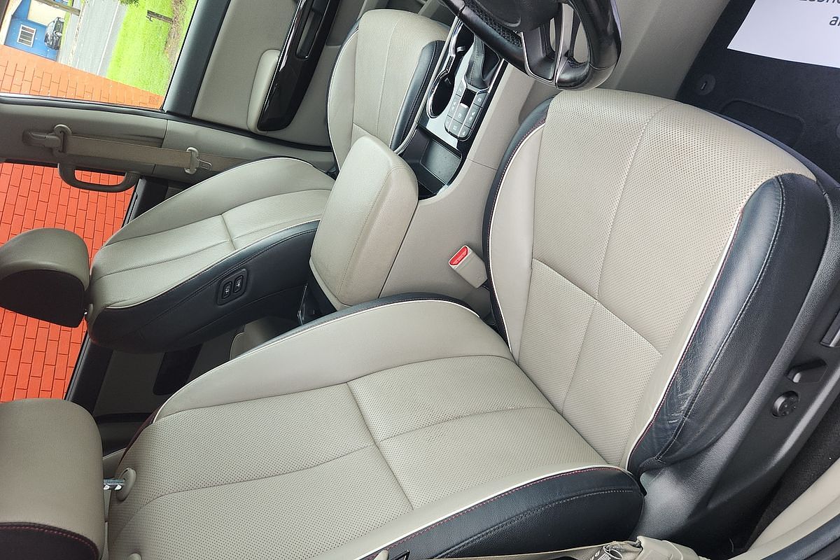 2018 Kia Carnival Platinum YP