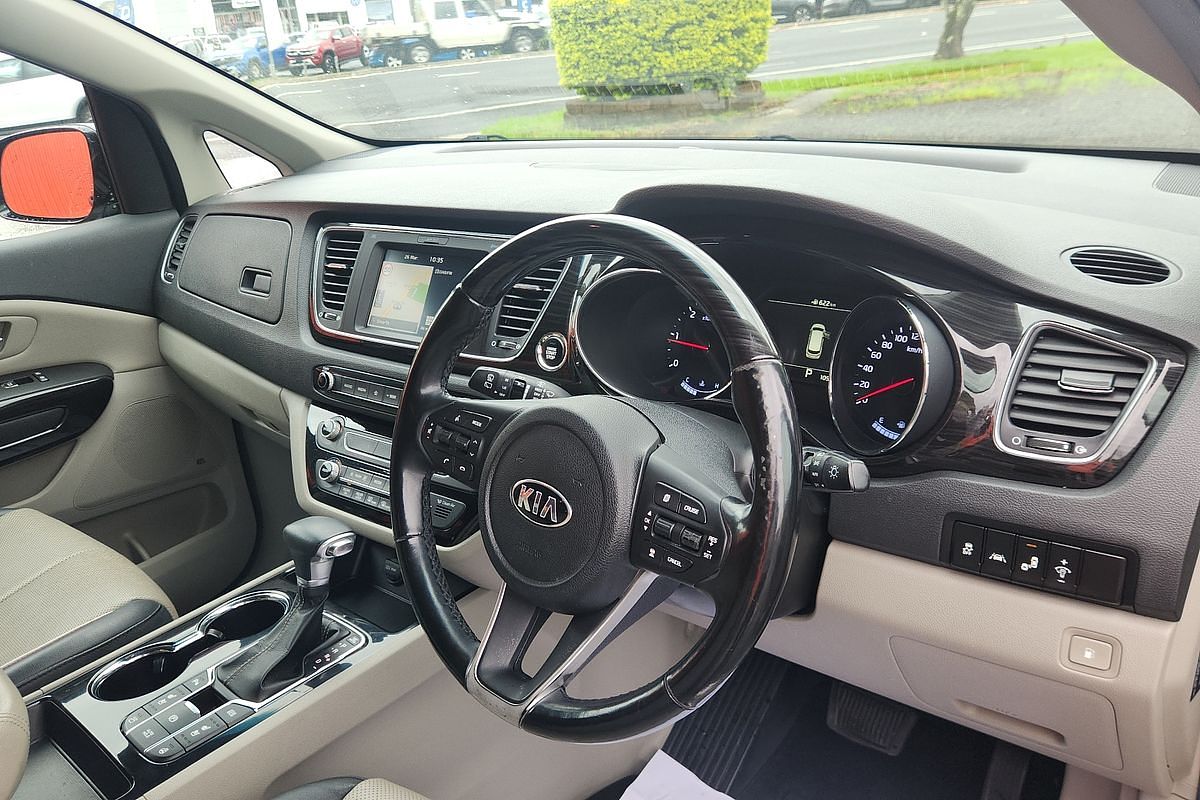 2018 Kia Carnival Platinum YP