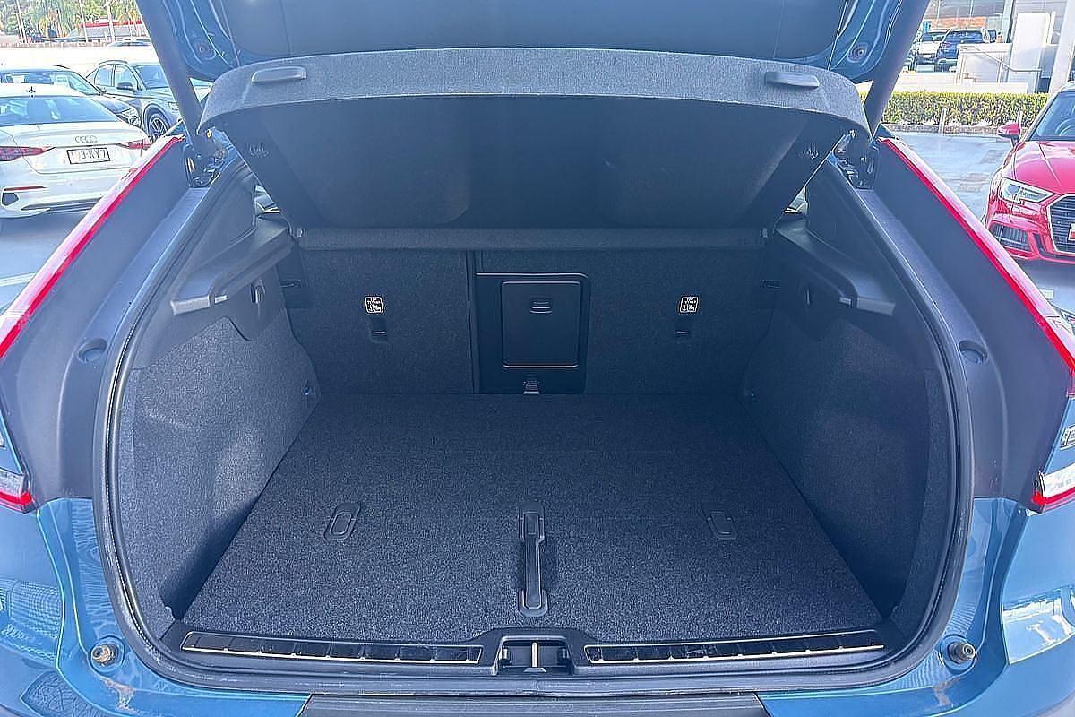 2023 Volvo C40 Recharge Twin