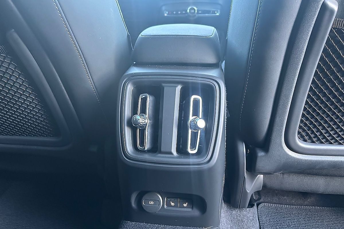 2023 Volvo C40 Recharge Twin