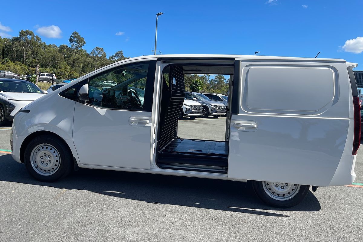 2021 Hyundai STARIA LOAD  US4.V1