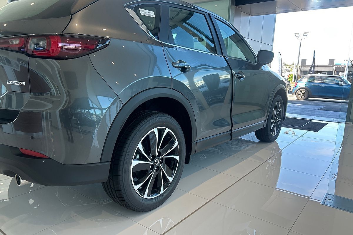 2025 Mazda CX-5 G25 Touring KF Series
