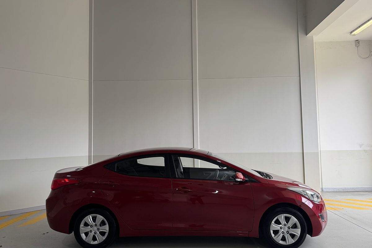 2012 Hyundai Elantra Active MD