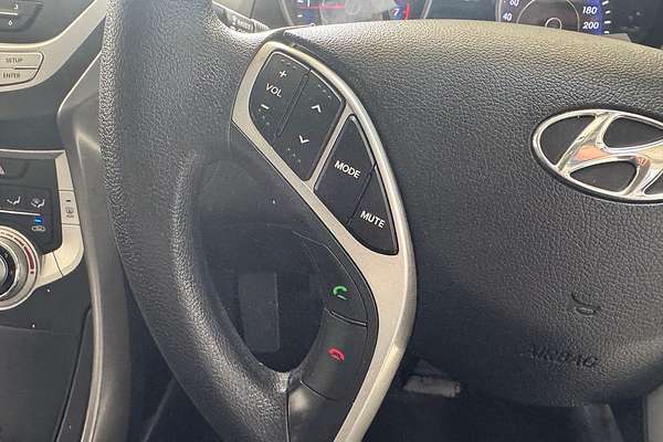 2012 Hyundai Elantra Active MD