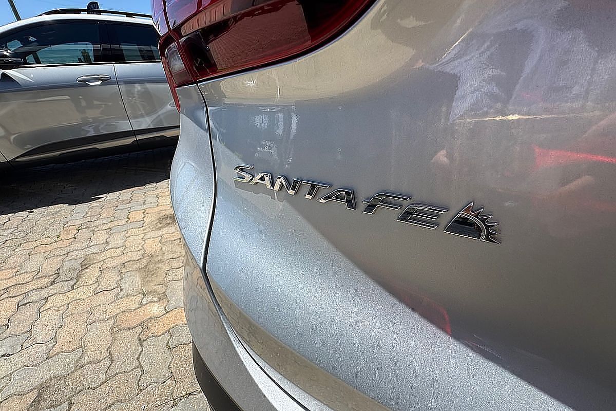 2023 Hyundai Santa Fe Active TM.V4
