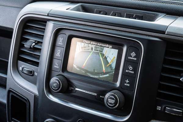 2019 RAM 1500 Express DS 4X4 SWB