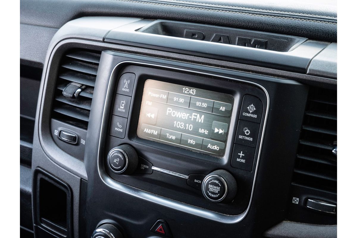 2019 RAM 1500 Express DS 4X4 SWB