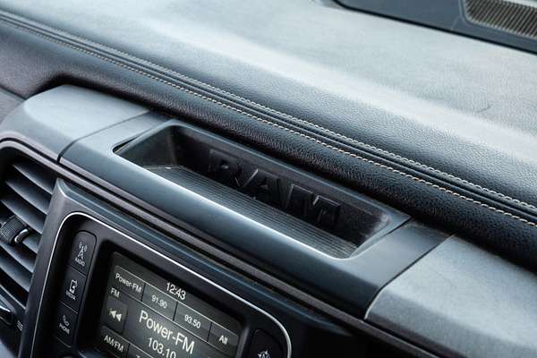 2019 RAM 1500 Express DS 4X4 SWB