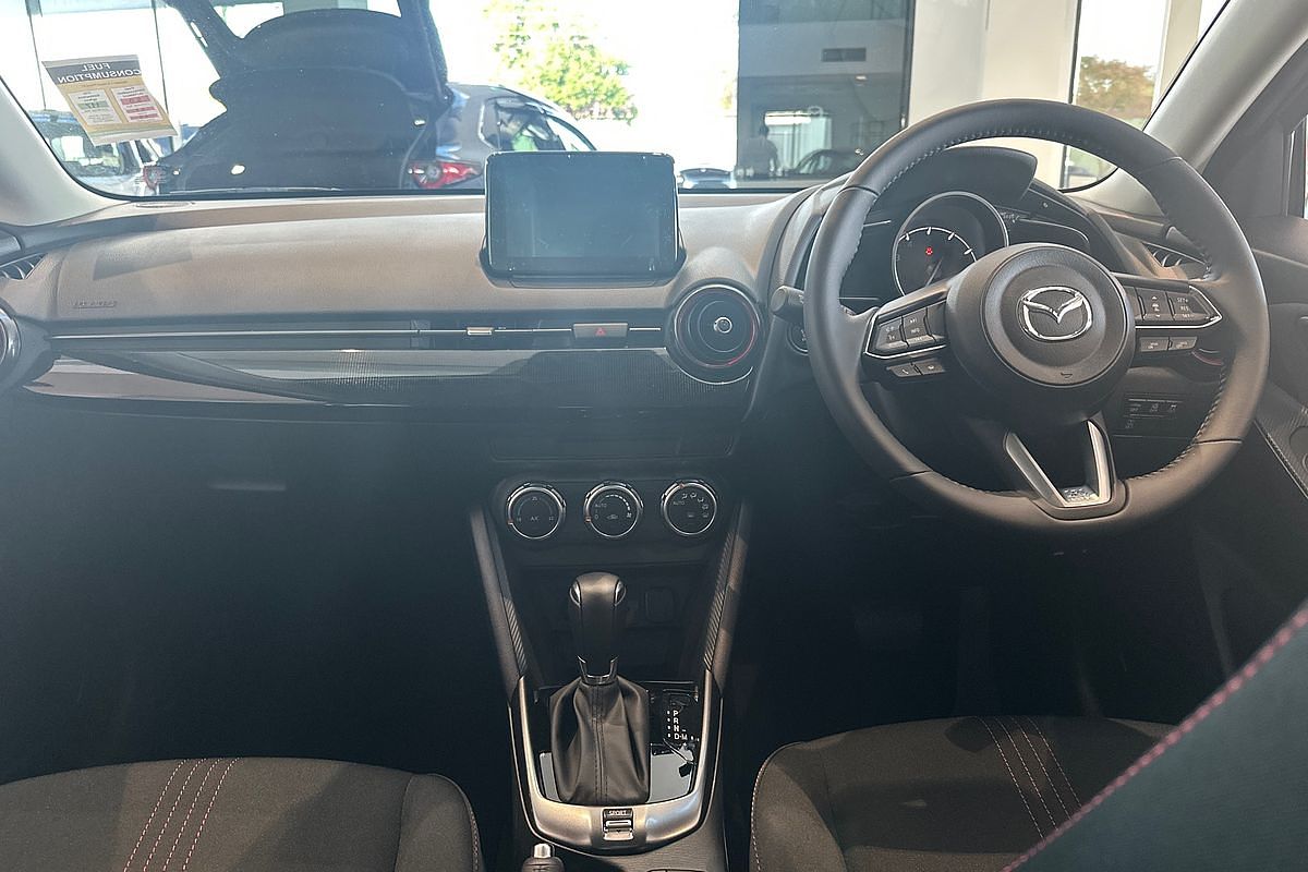 2025 Mazda 2 G15 Evolve DJ Series
