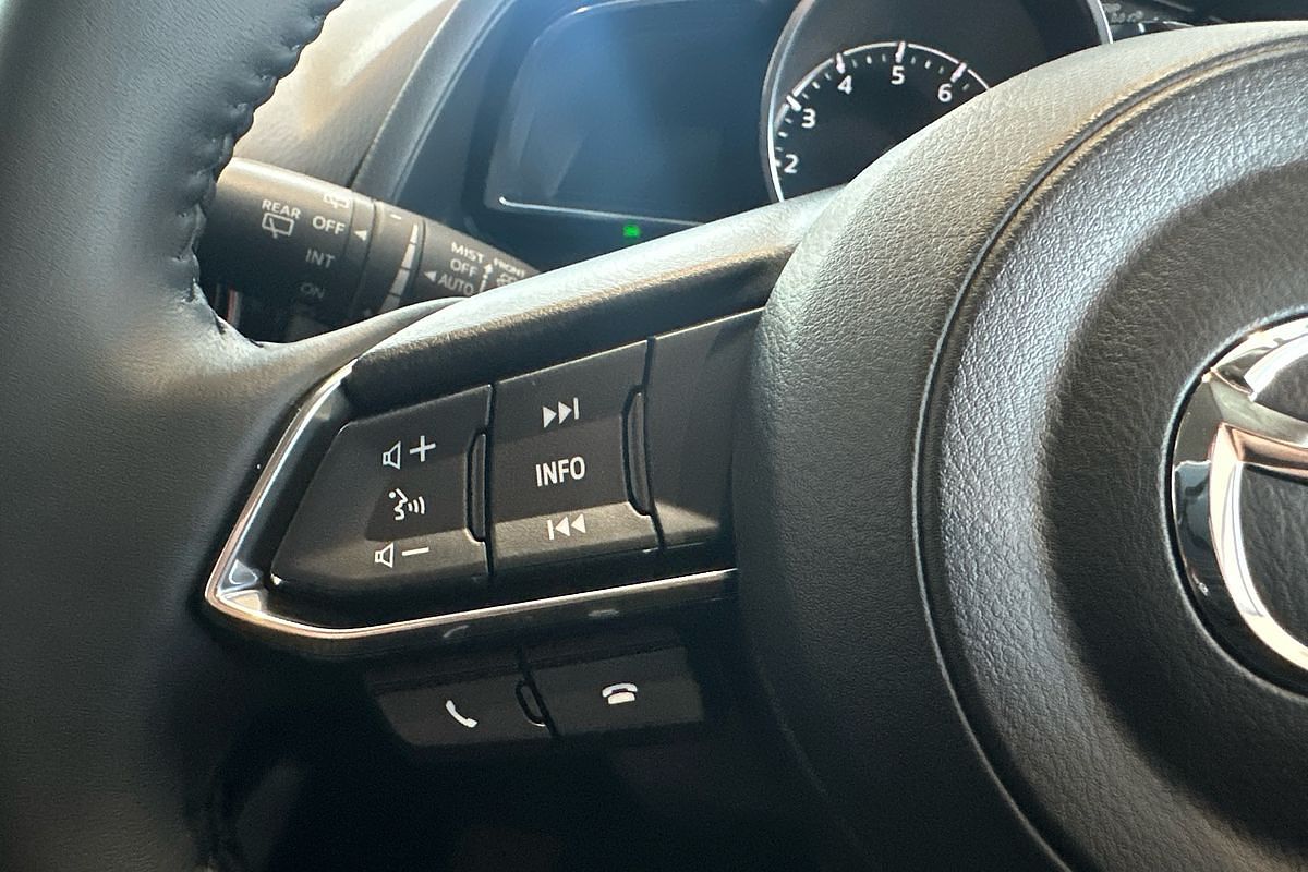 2025 Mazda 2 G15 Evolve DJ Series