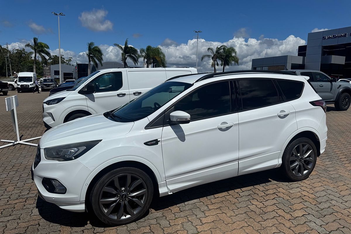 2019 Ford Escape ST-Line ZG