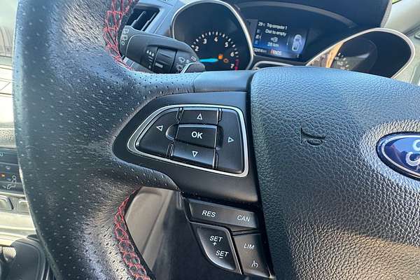 2019 Ford Escape ST-Line ZG