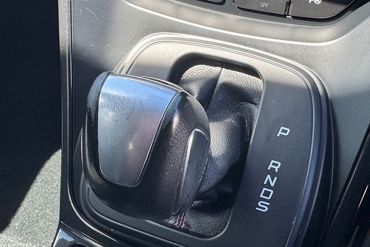 2019 Ford Escape ST-Line ZG