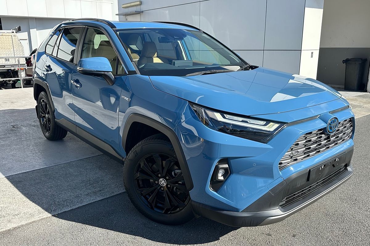 2022 Toyota RAV4 Cruiser AXAH52R