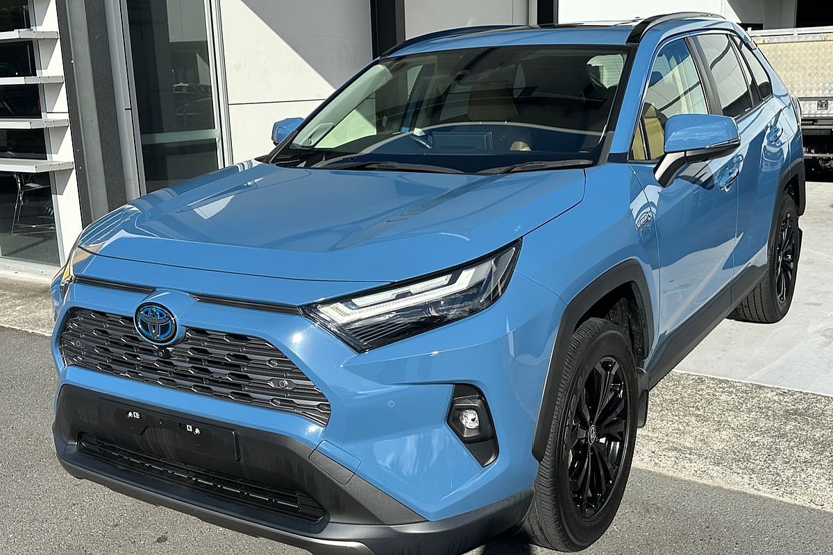 2022 Toyota RAV4 Cruiser AXAH52R