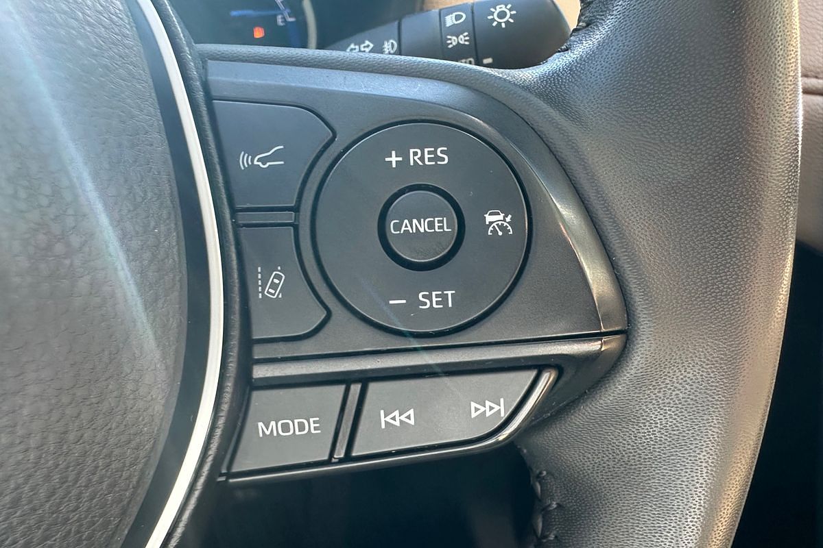 2022 Toyota RAV4 Cruiser AXAH52R