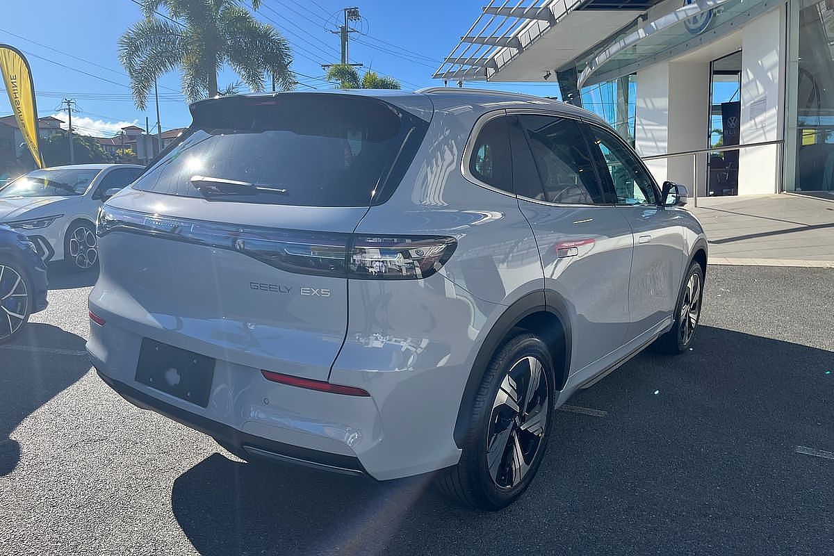 2025 Geely EX5 Inspire E245