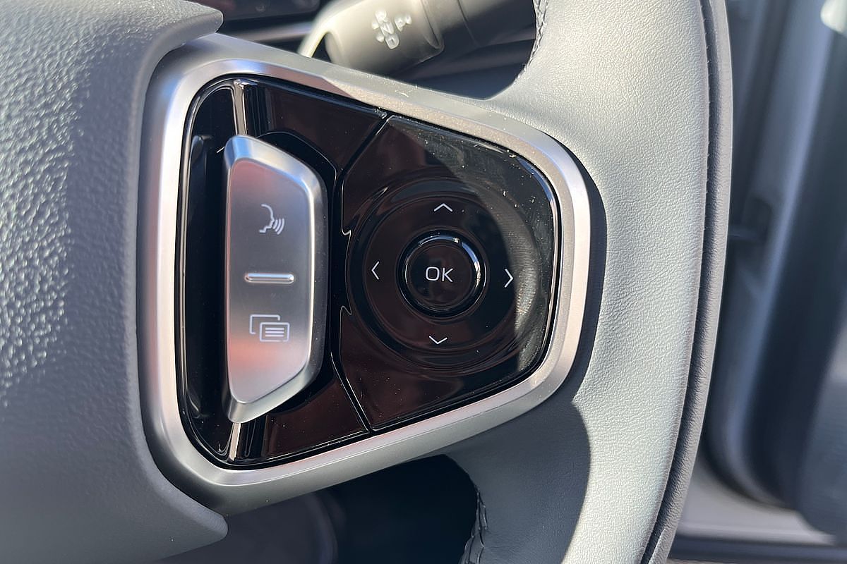 2025 Geely EX5 Inspire E245